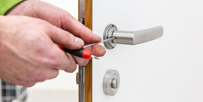 JOFA_Service_Tuere_klemmt_Reparatur_Service_Austausch